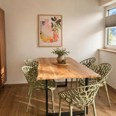 Hafenapartments Segelschule Mondsee