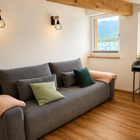 Hafenapartments Segelschule Apartment Mondsee